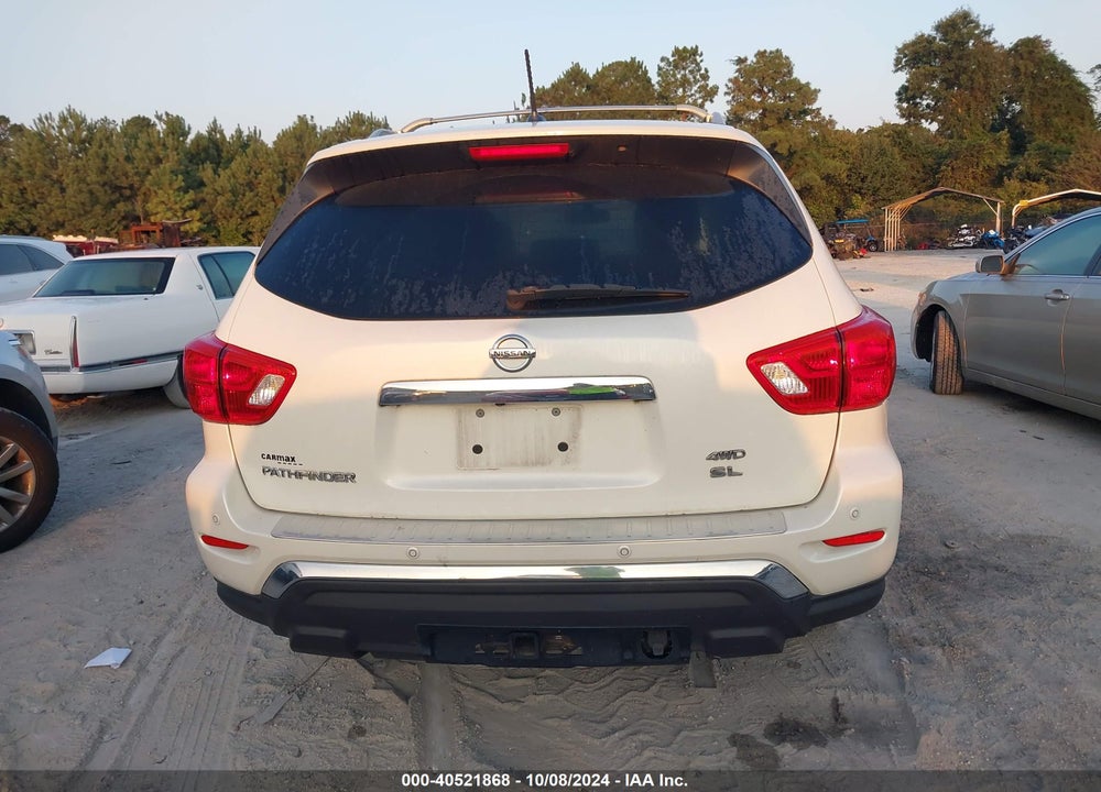 2017 NISSAN PATHFINDER SL VIN: 5N1DR2MM8HC657201