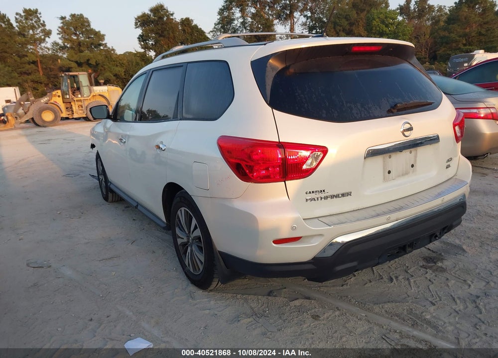 2017 NISSAN PATHFINDER SL VIN: 5N1DR2MM8HC657201
