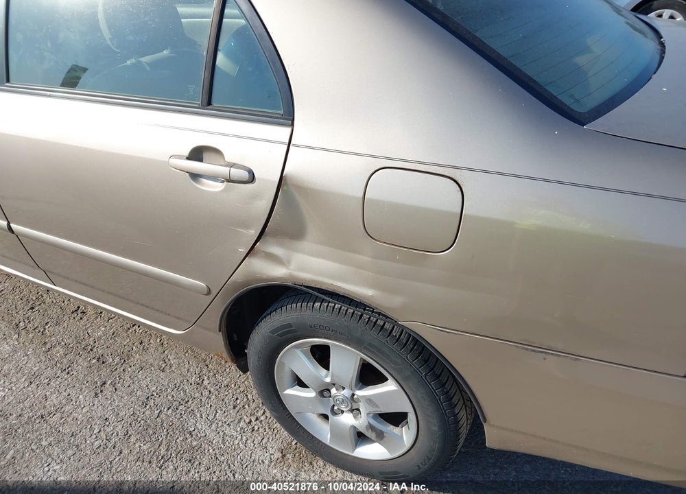 2005 TOYOTA COROLLA LE VIN: 1NXBR30E45Z484665