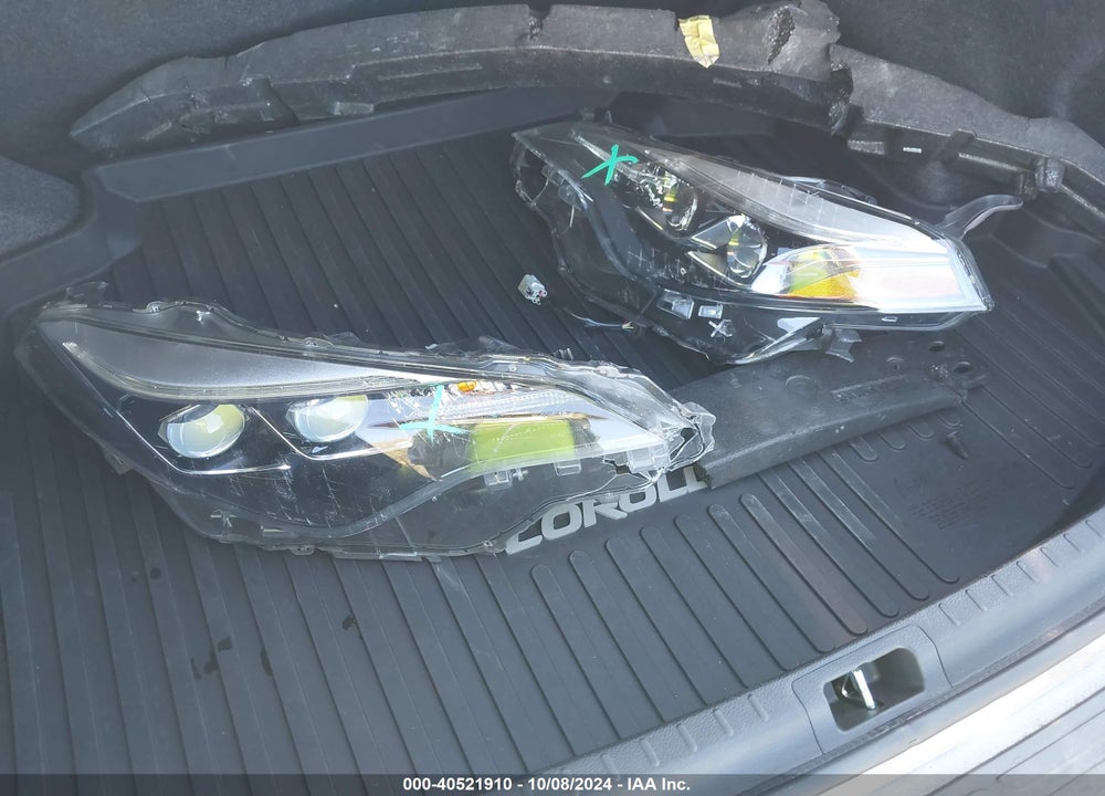 2019 TOYOTA COROLLA SE VIN: 2T1BURHE0KC157344