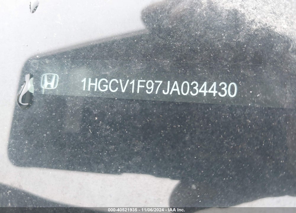 2018 HONDA ACCORD TOURING VIN: 1HGCV1F97JA034430