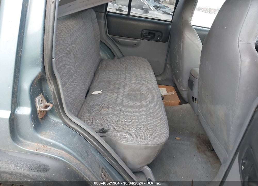 1998 JEEP CHEROKEE CLASSIC/SPORT VIN: 1J4FJ68S2WL230589