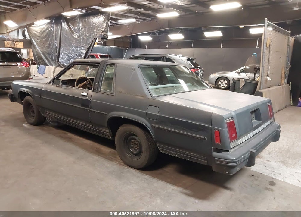 1981 FORD LTD CROWN VICTORIA VIN: 1FABP34F6BU113425