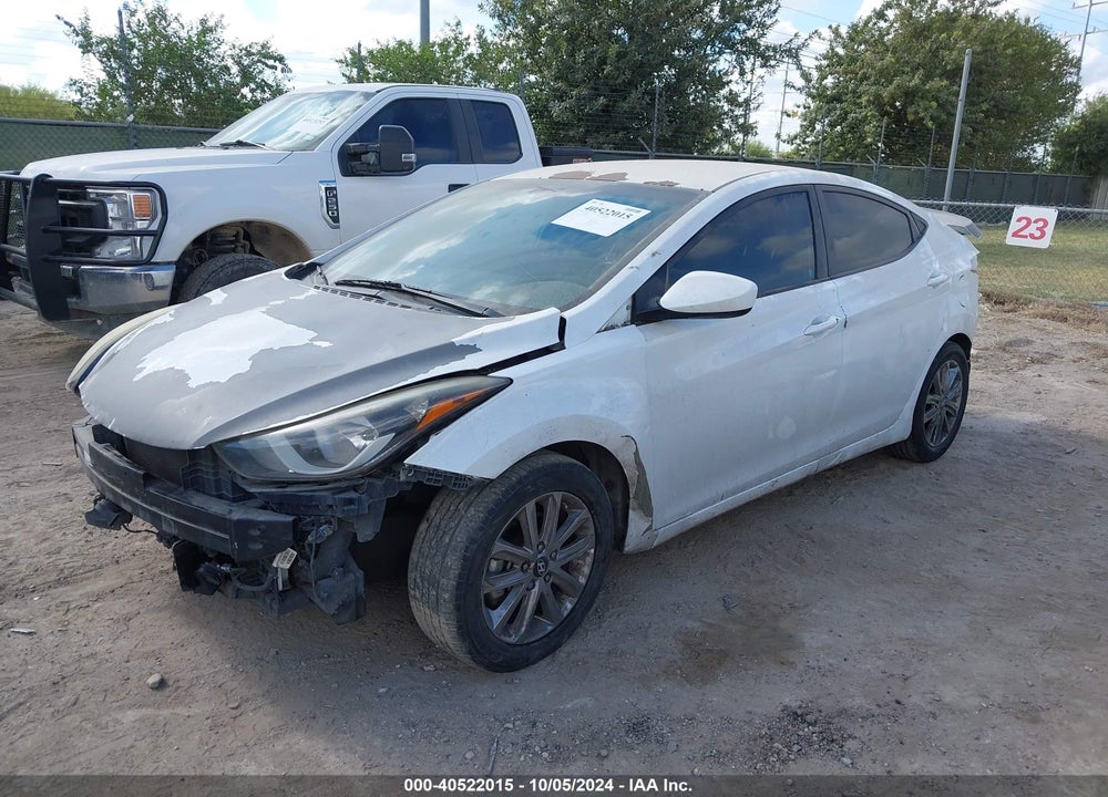2015 HYUNDAI ELANTRA SE VIN: 5NPDH4AEXFH611077