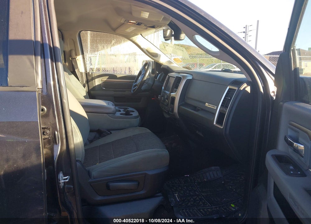 2016 RAM 1500 BIG HORN VIN: 3C6RR7LT5GG250133