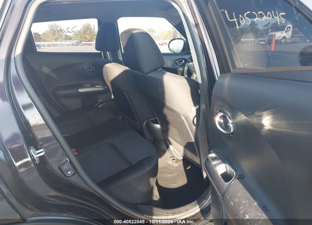 2014 NISSAN JUKE S VIN: JN8AF5MV8ET481650