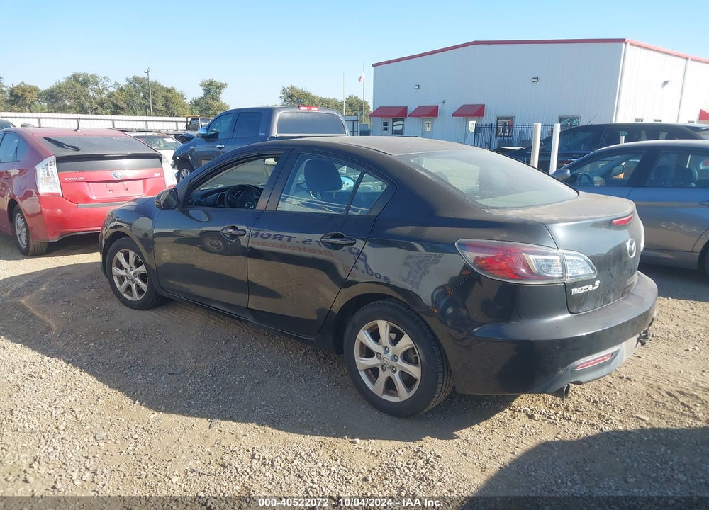 2011 MAZDA 3 I TOURING VIN: JM1BL1VF7B1424954