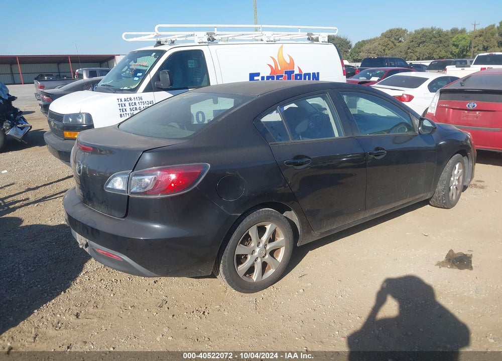 2011 MAZDA 3 I TOURING VIN: JM1BL1VF7B1424954