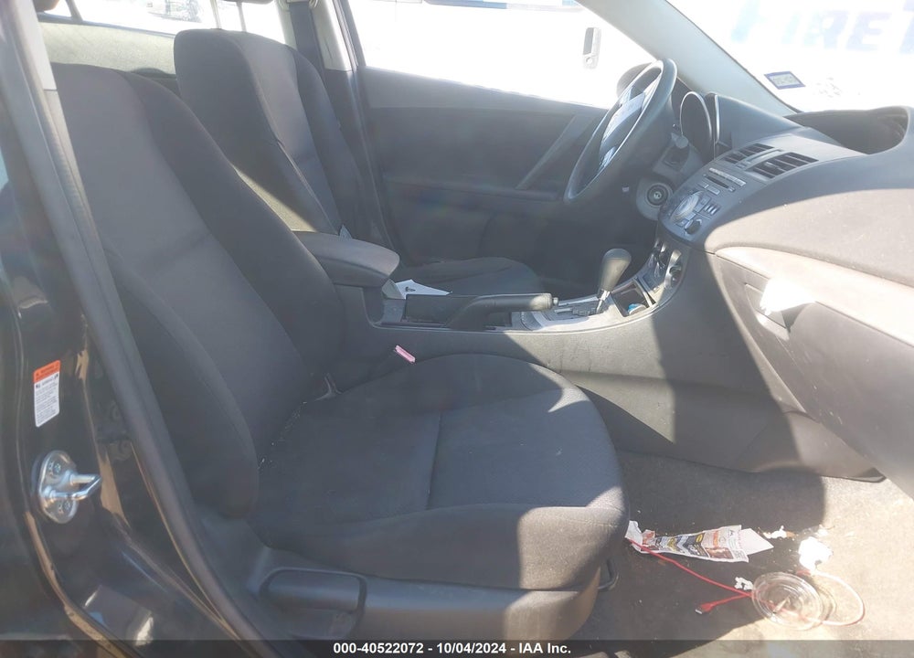 2011 MAZDA 3 I TOURING VIN: JM1BL1VF7B1424954