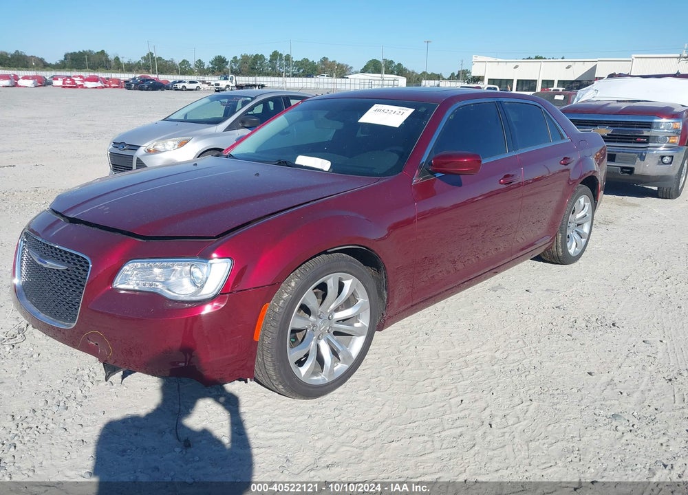 2019 CHRYSLER 300 TOURING L VIN: 2C3CCAAG4KH627633