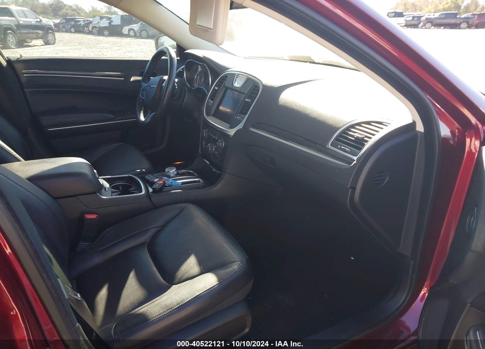 2019 CHRYSLER 300 TOURING L VIN: 2C3CCAAG4KH627633
