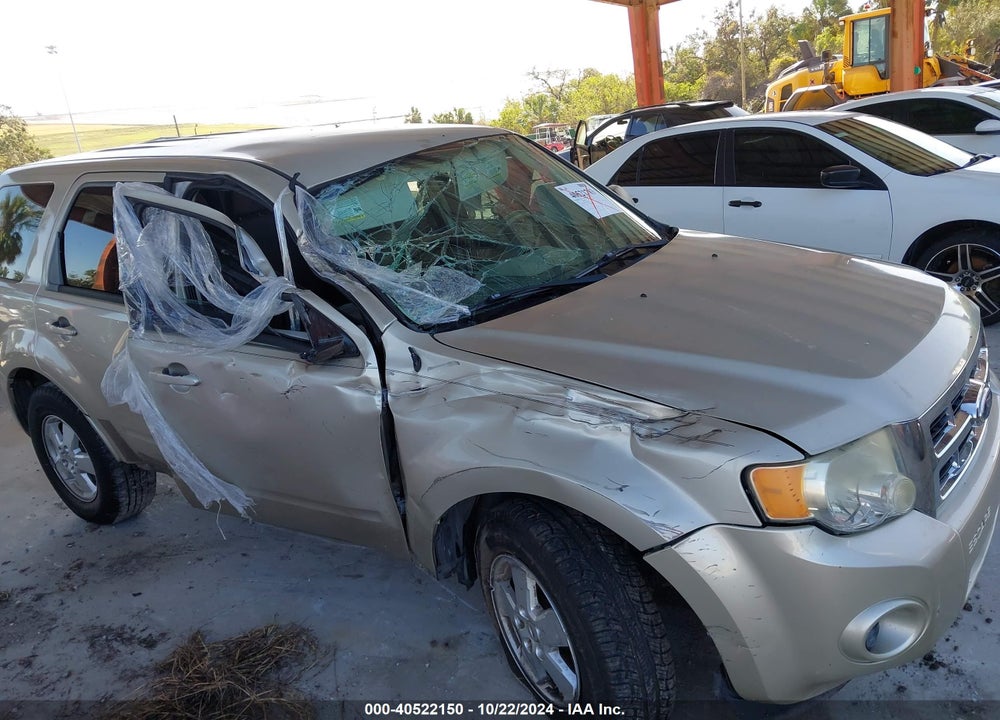 2012 FORD ESCAPE XLS VIN: 1FMCU0C73CKB27243