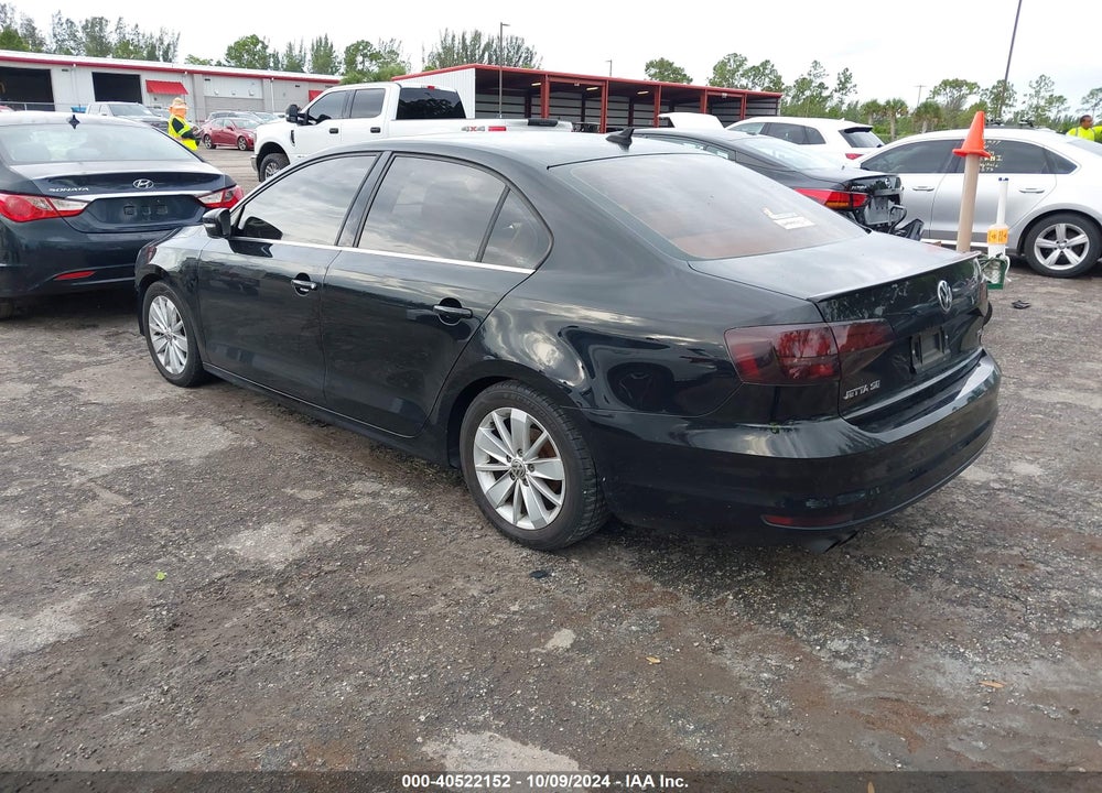 2016 VOLKSWAGEN JETTA VIN: 3VWD67AJ8GM385358