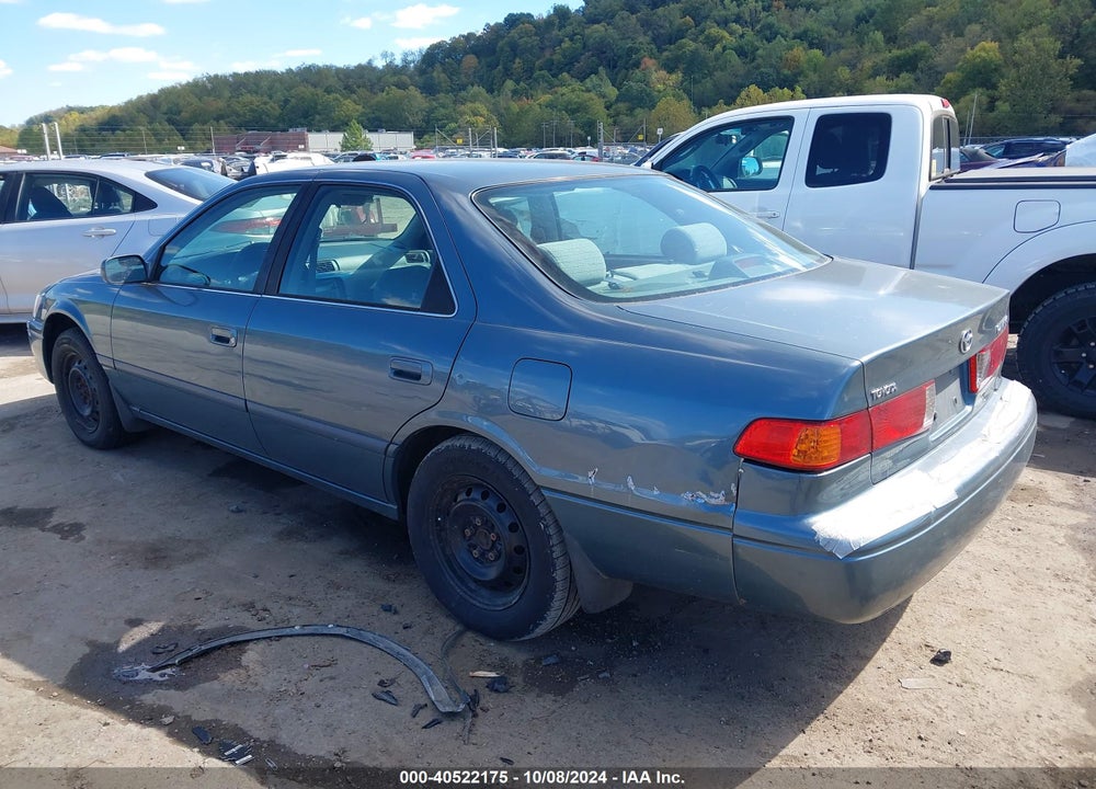 2001 TOYOTA CAMRY LE VIN: 4T1BG28KX1U863979