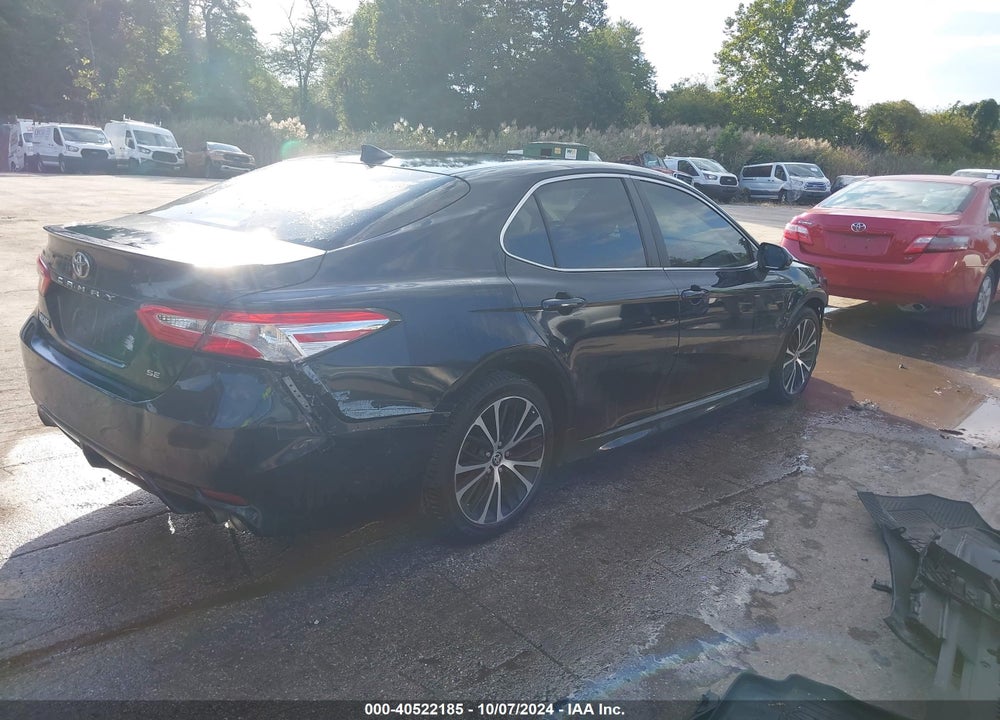 2020 TOYOTA CAMRY SE VIN: 4T1G11AK7LU966520