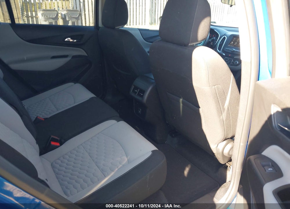 2019 CHEVROLET EQUINOX LS VIN: 3GNAXHEV0KS533276