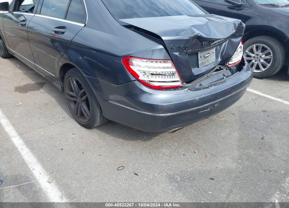 2014 MERCEDES-BENZ C 300 LUXURY 4MATIC/SPORT 4MATIC VIN: WDDGF8AB6EG226964