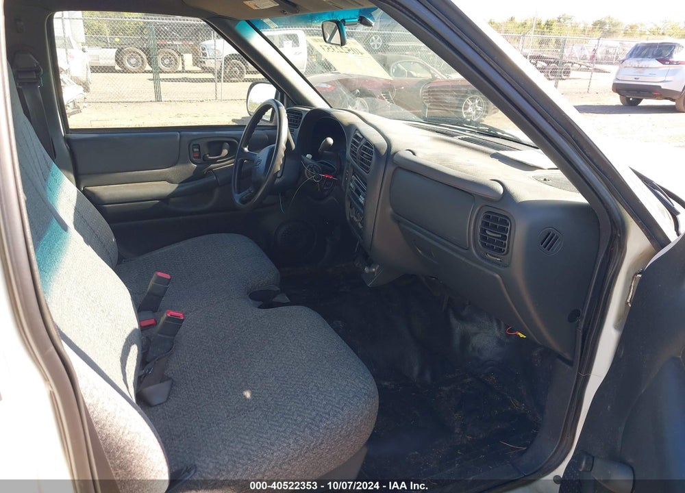 1999 CHEVROLET S-10 VIN: 1GCCS1443XK214361