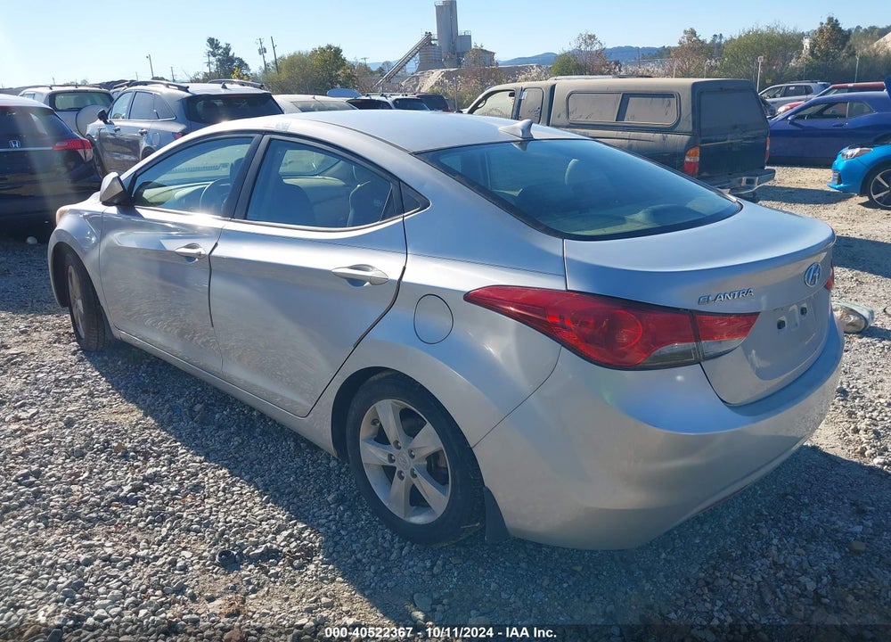 2013 HYUNDAI ELANTRA GLS VIN: KMHDH4AE3DU664072