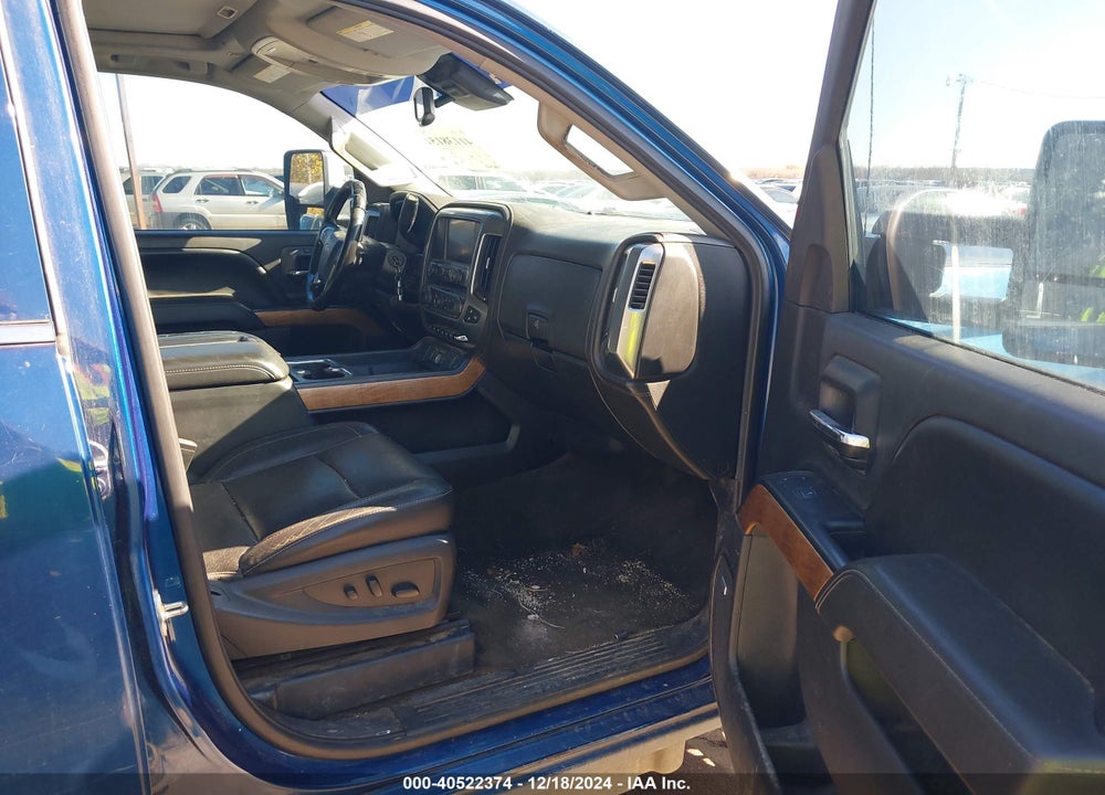 2011 FORD F-250 XL VIN: 1FTBF2A69BEB89890