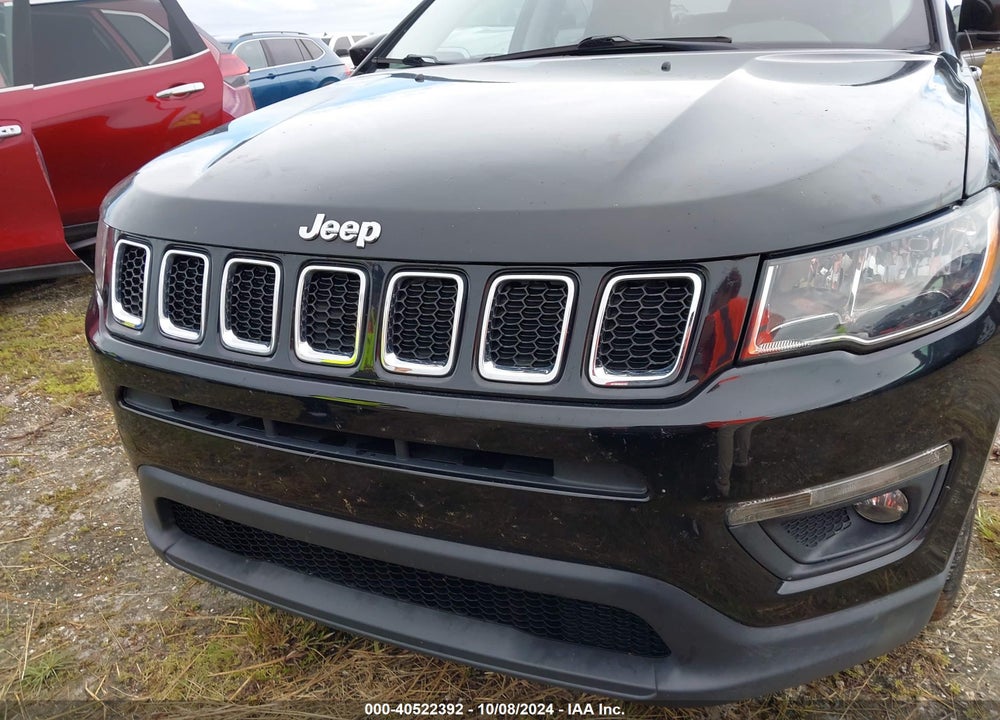 2018 JEEP COMPASS LATITUDE FWD VIN: 3C4NJCBB2JT241100