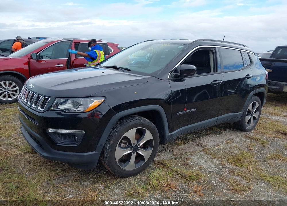 2018 JEEP COMPASS LATITUDE FWD VIN: 3C4NJCBB2JT241100