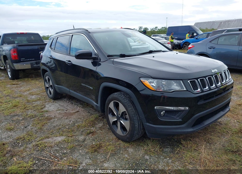 2018 JEEP COMPASS LATITUDE FWD VIN: 3C4NJCBB2JT241100