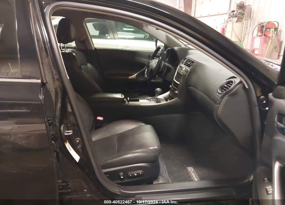 2008 LEXUS IS 250 VIN: JTHCK262482022982