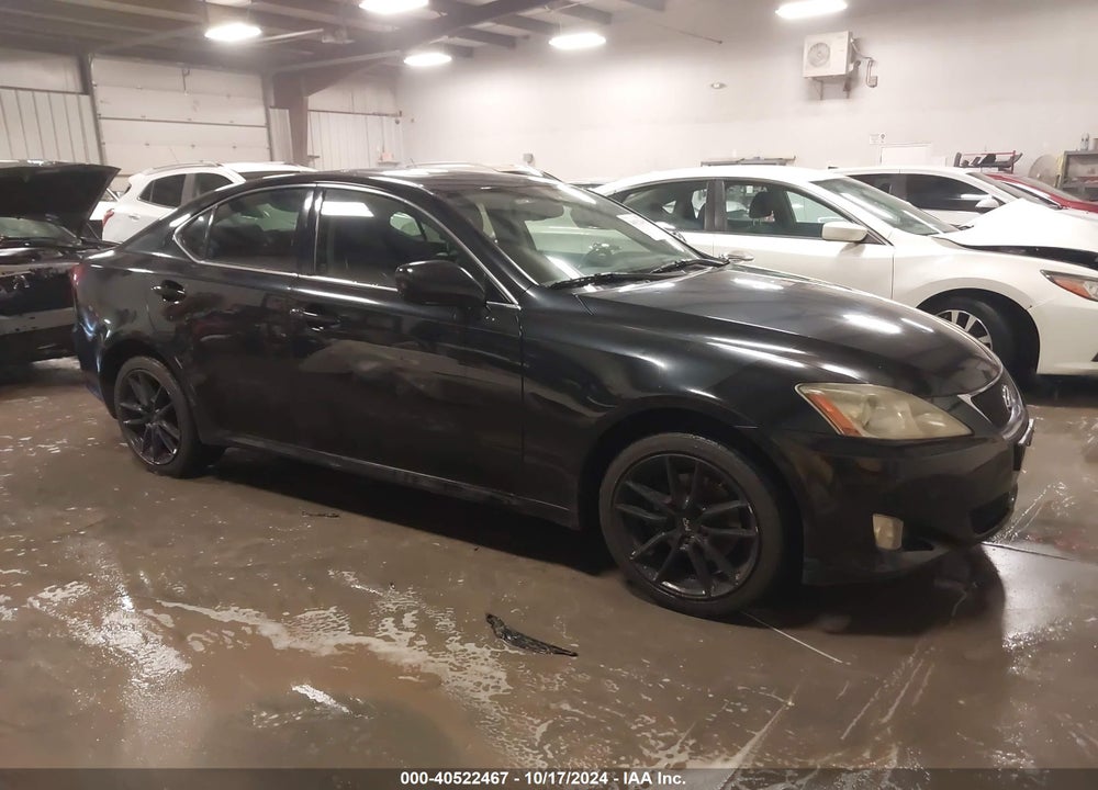 2008 LEXUS IS 250 VIN: JTHCK262482022982