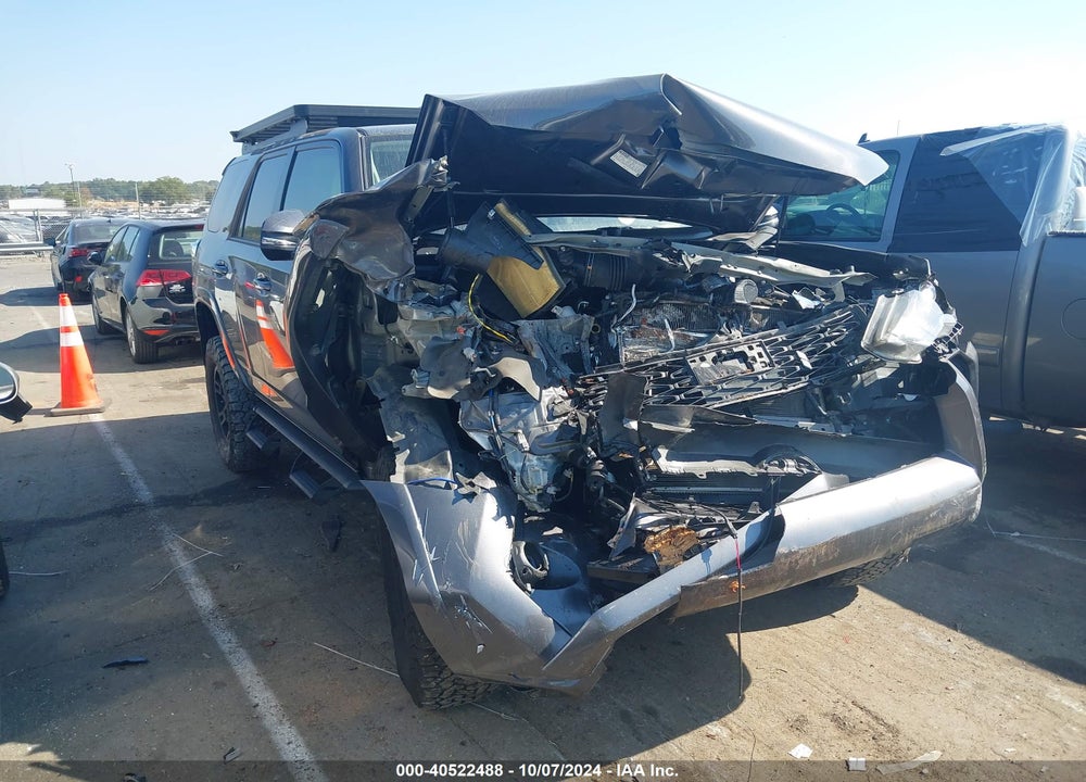 2020 TOYOTA 4RUNNER SR5 PREMIUM VIN: JTEBU5JR4L5795466