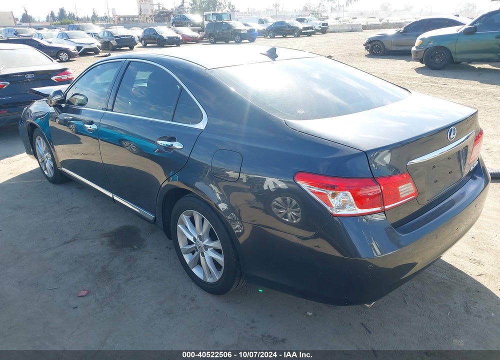 2011 LEXUS ES 350 VIN: JTHBK1EGXB2460819