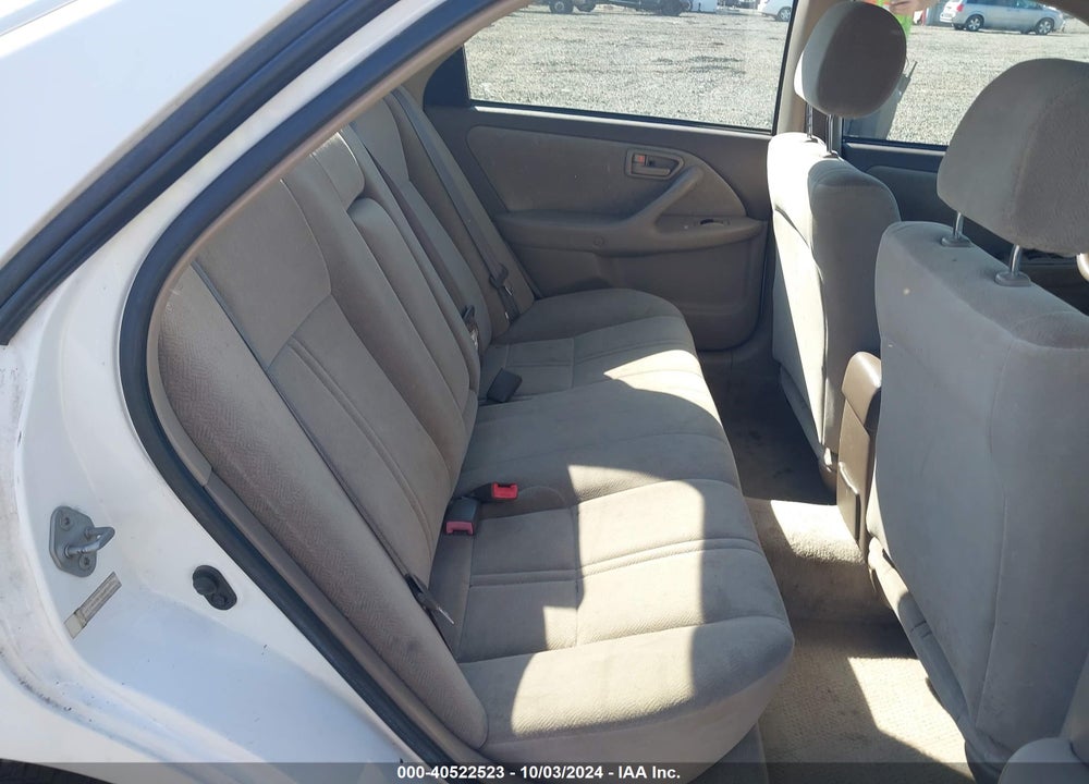 1999 TOYOTA CAMRY CE VIN: 4T1BG22K5XU869822