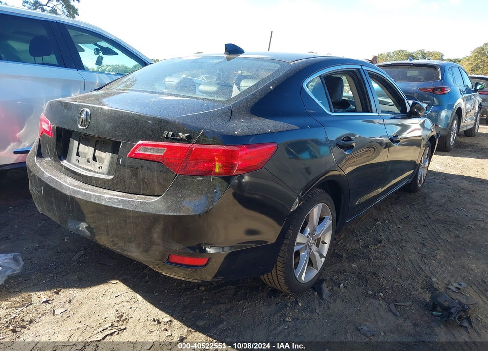 2013 ACURA ILX 2.0L VIN: 19VDE1F7XDE003099