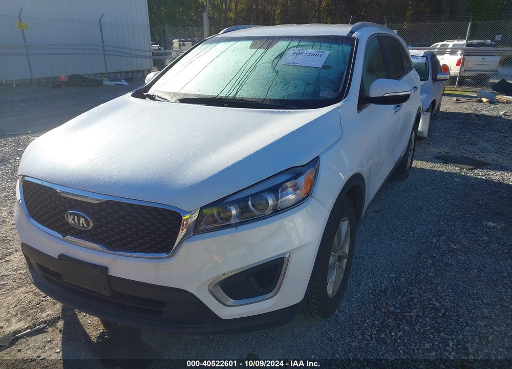 2017 KIA SORENTO 3.3L LX VIN: 5XYPGDA5XHG326521