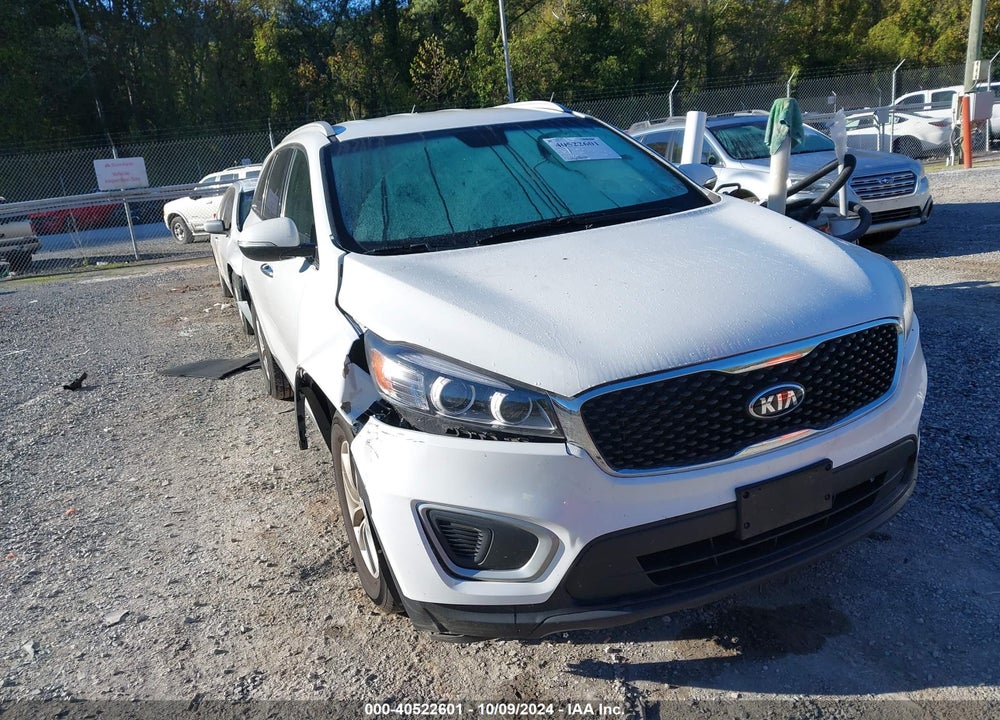 2017 KIA SORENTO 3.3L LX VIN: 5XYPGDA5XHG326521