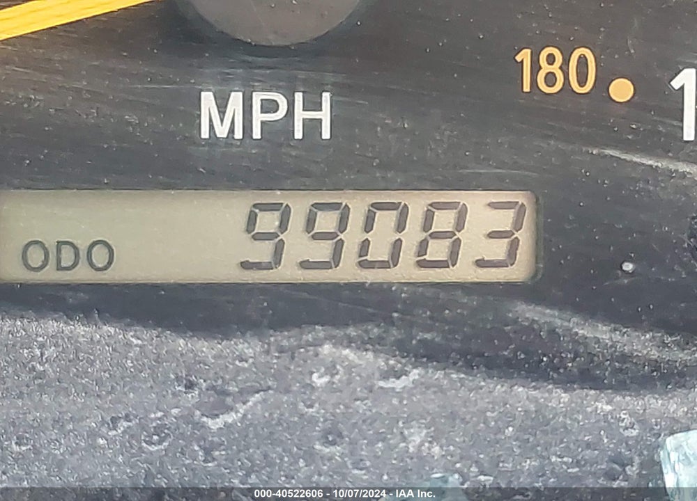 2001 TOYOTA TUNDRA LTD V8 VIN: 5TBRT38181S156419