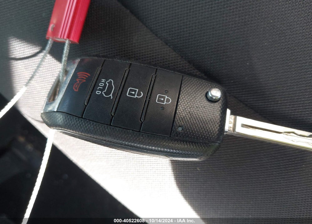 2017 KIA SOUL VIN: KNDJN2A22H7489974