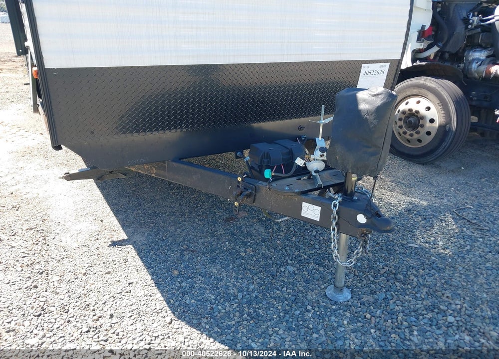 2020 AVENGER TRAVEL TRAILER VIN: 5ZT2AVSB8LB925165