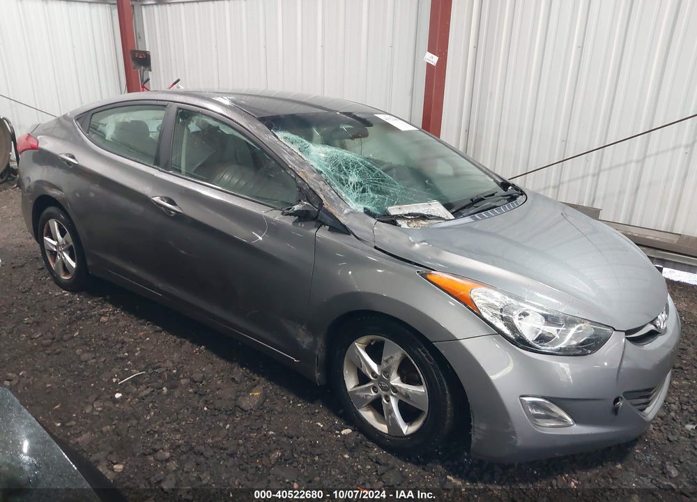 2013 HYUNDAI ELANTRA GLS VIN: 5NPDH4AE8DH409755