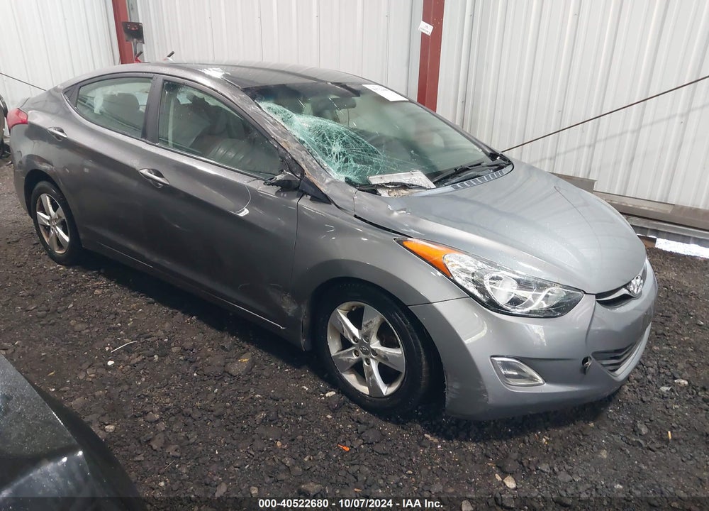 2013 HYUNDAI ELANTRA GLS VIN: 5NPDH4AE8DH409755