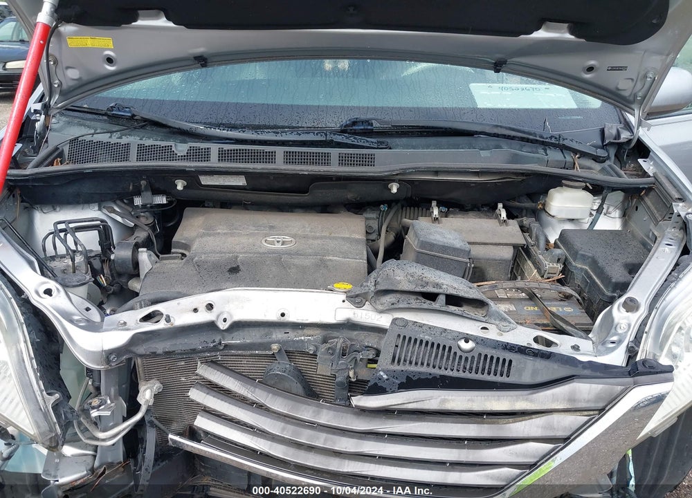 2011 TOYOTA SIENNA XLE V6 VIN: 5TDYK3DC7BS002556