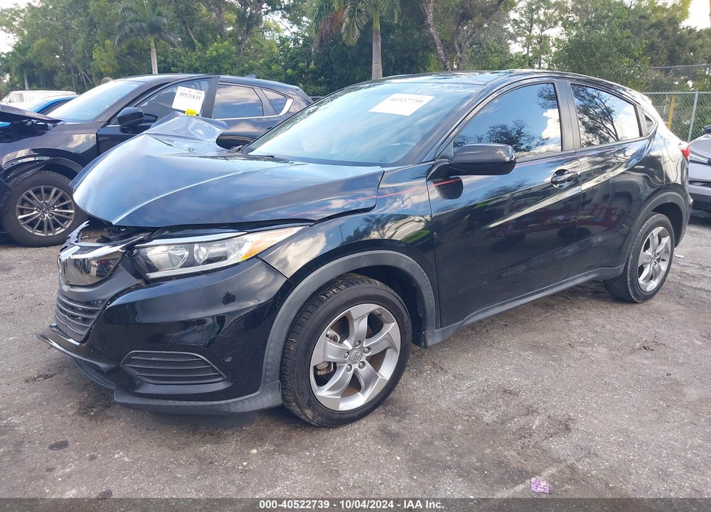 2019 HONDA HR-V LX VIN: 3CZRU5H31KM725205