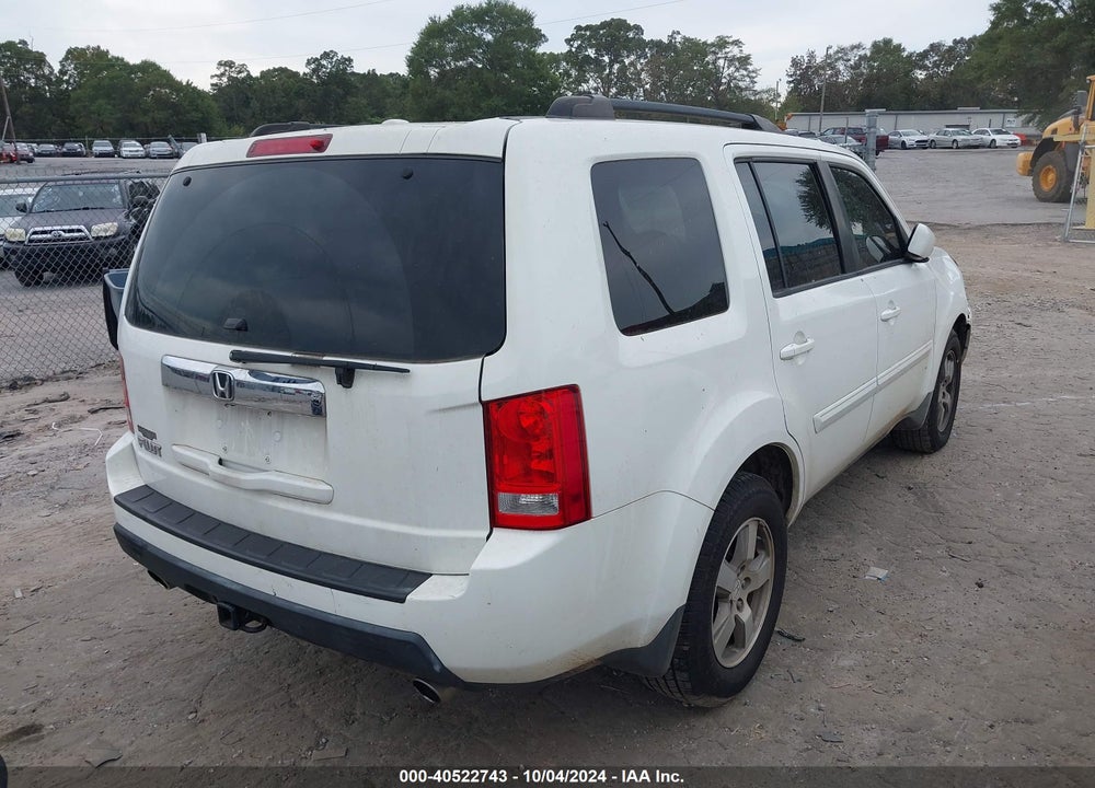 2010 HONDA PILOT EX-L VIN: 5FNYF3H61AB007781