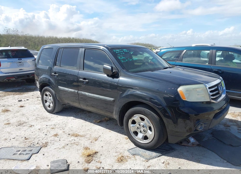 2015 HONDA PILOT LX VIN: 5FNYF3H24FB015457