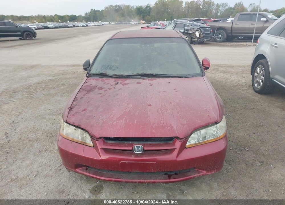 2000 HONDA ACCORD 2.3 SE VIN: JHMCG5675YC015452