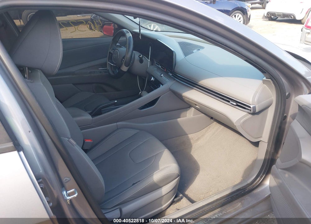 2024 HYUNDAI ELANTRA VIN: KMHLM4DG9RU675265