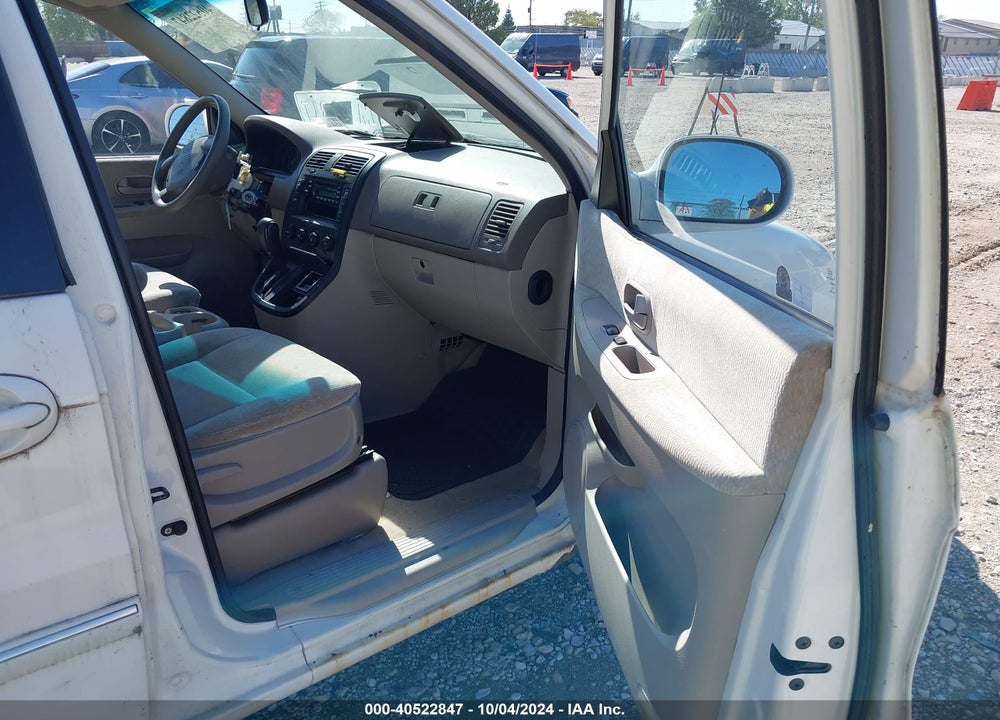 2005 KIA SEDONA EX/LX VIN: KNDUP132456710894