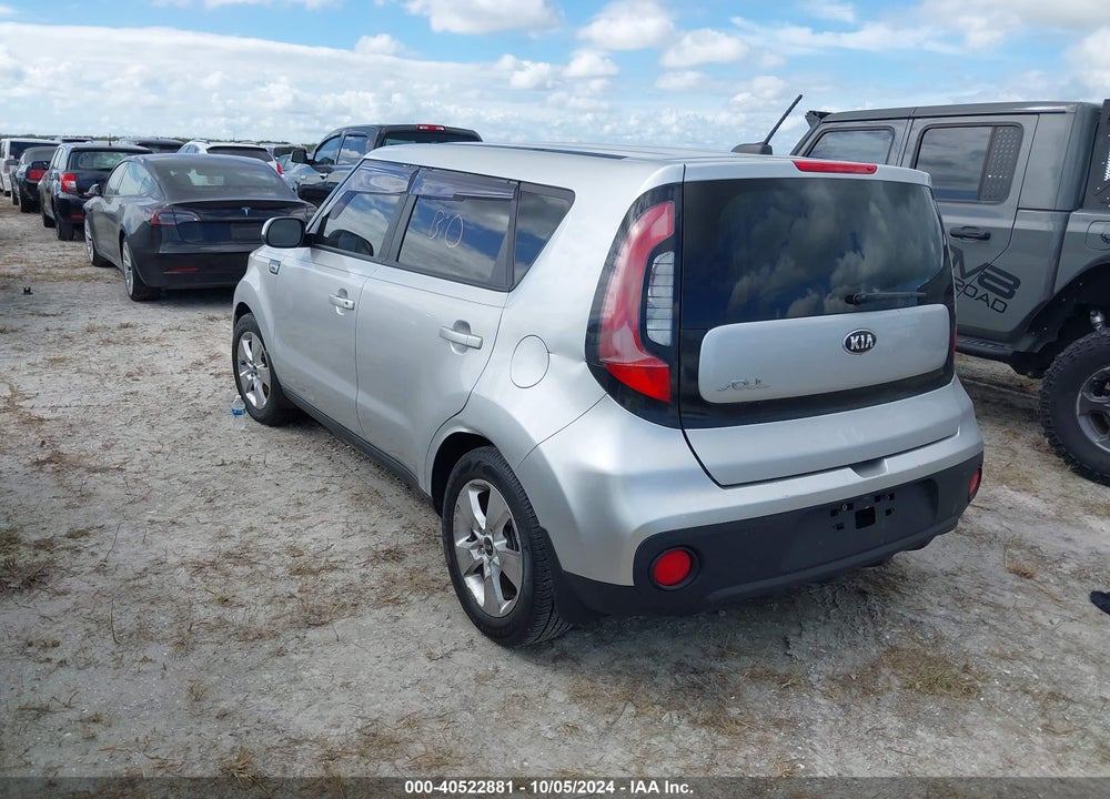 2018 KIA SOUL VIN: KNDJN2A29J7620646