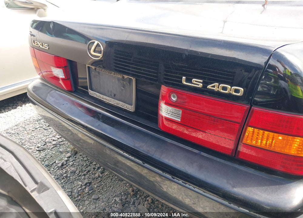 1998 LEXUS LS 400 VIN: JT8BH28F3W0138628