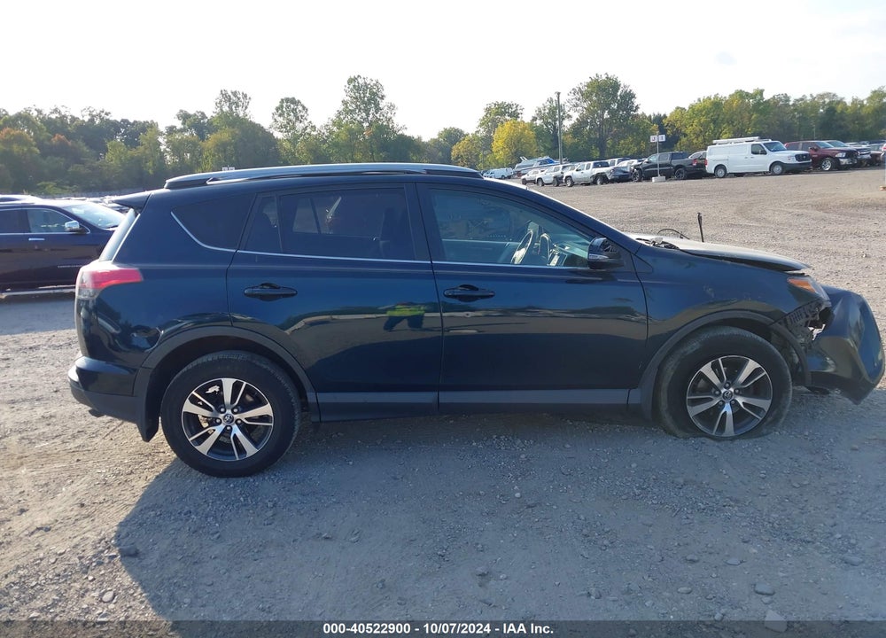 2018 TOYOTA RAV4 XLE VIN: JTMRFREV9JJ736042